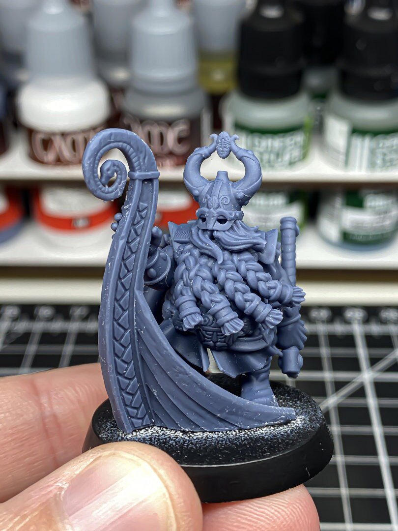 Dwarf Sea Lord - Sons of Ymir - Highlands Miniatures - Sigmarite Boutique