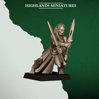 Feral Elf Bladesingers Resin Fantasy Miniature Unit for Tabletop Wargaming - Highlands Miniatures - Sigmarite Boutique