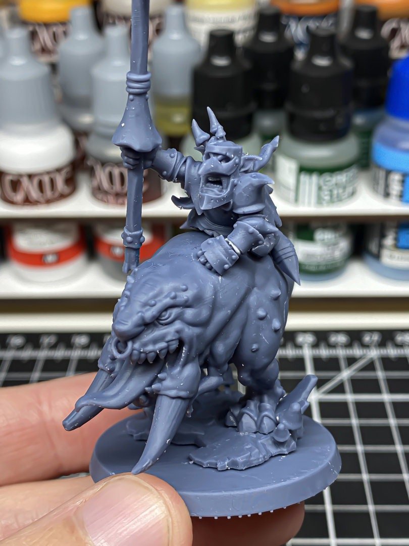 Goblin Leader - Goblin Tribes - Highlands Miniatures - Sigmarite Boutique