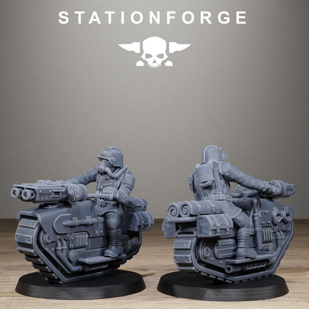 Grimguard War Treaders Resin Cavalry & Recon Riders for Sci Fi Wargaming - StationForge - Sigmarite Boutique