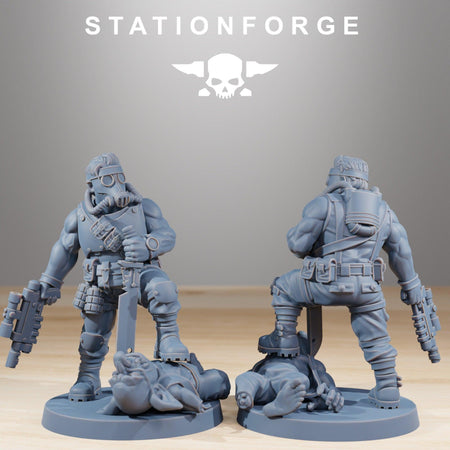 Grimguard Hunters - StationForge