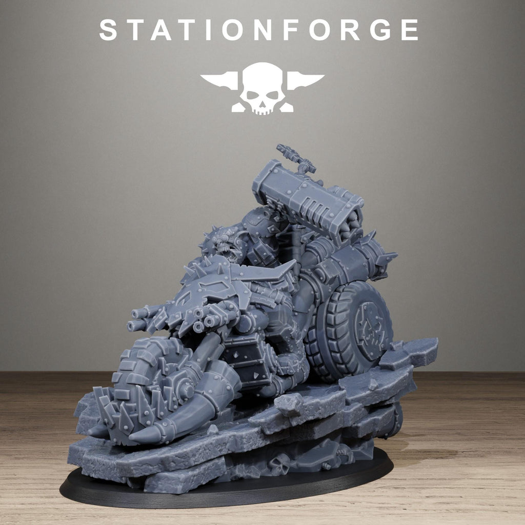 Orkaz Biker Boss Resin Warboss Miniature for Sci Fi Wargaming & Tabletop Gaming - StationForge - Sigmarite Boutique