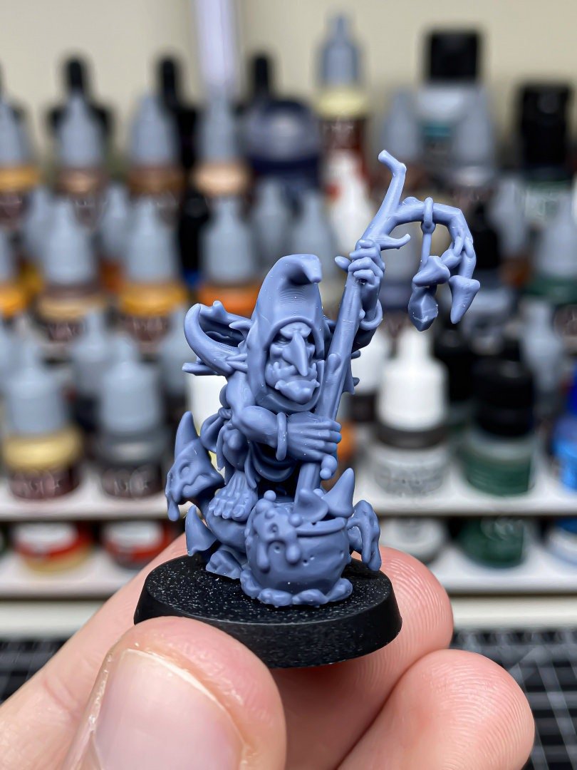 Swamp Goblin Shaman - Goblin Tribes - Highlands Miniatures - Sigmarite Boutique